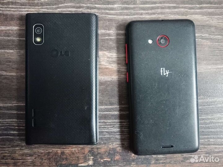 Телефон LG и Fly