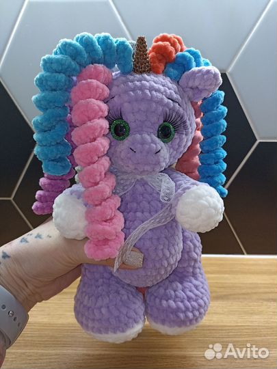 Единорожка из плюшевой пряжи