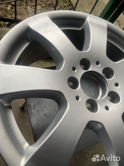 Оригинальный от mercedes