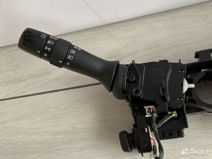 Lexus Lx570 Подрулевой переключатель