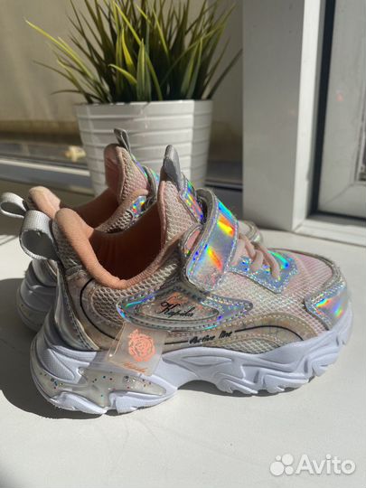 Кроссовки для девочки 23 размер