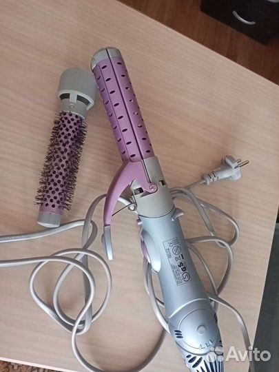 Фен, утюжок для укладки волос