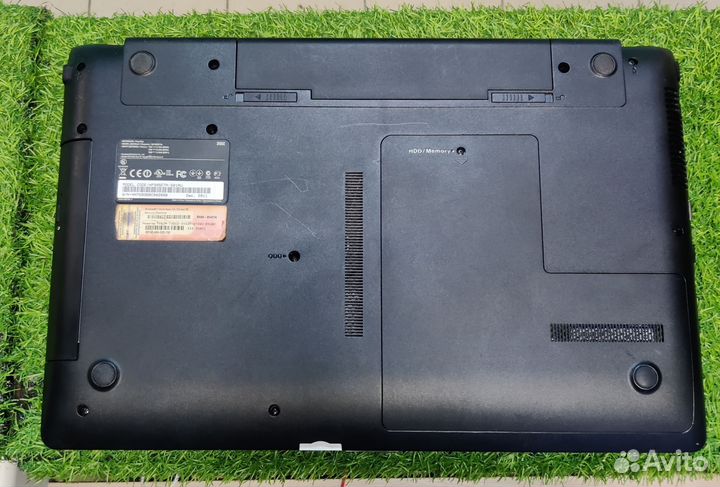 Samsung.AMD A8 4ядра.озу 6Гб.SSD. 17,3дюймов