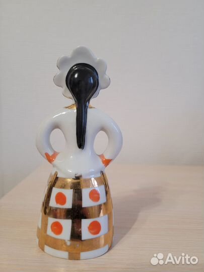 Статуэтка Девушка-матрешка. Дулево. СССР