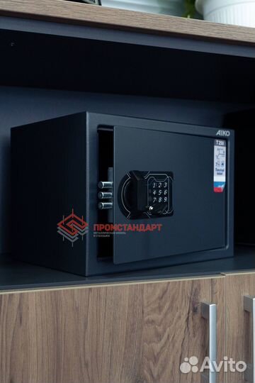 Сейф для дома