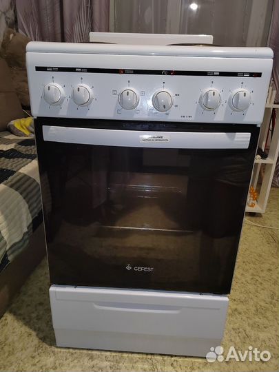 Продам электроплиту 