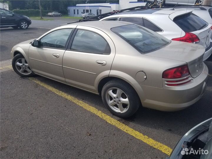 Разбор на запчасти Dodge Stratus
