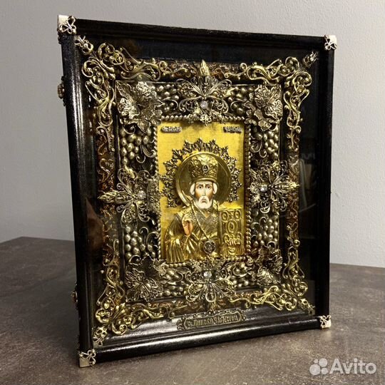 Николай Чудотворец икона с сусальным золотом