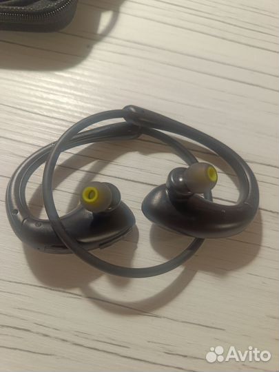 Bluetooth гарнитура