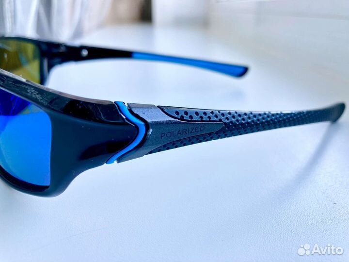 Очки чëрно-синие поляризационные спортивные