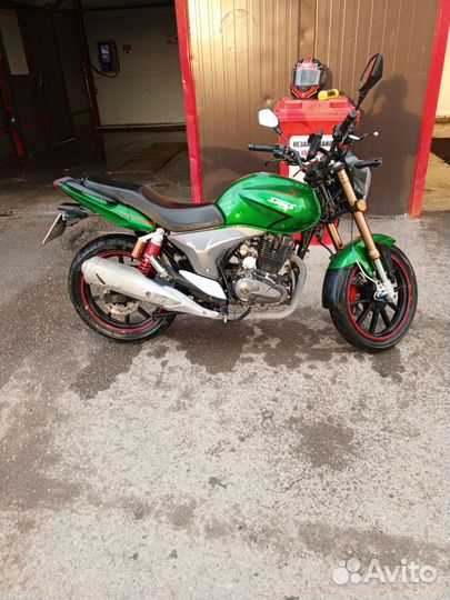 Stels flame 200