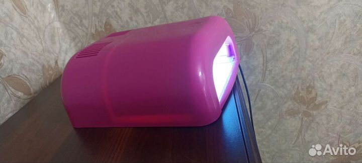 Уф лампа для ногтей