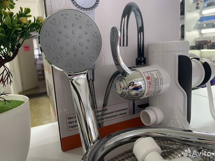 Электрический проточный водонагреватель (новый)