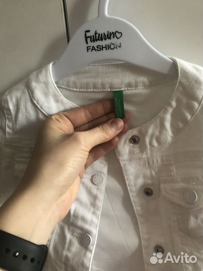 Джинсовка на девочку benetton
