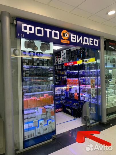 Canon 100D kit 18-55mm IS новый (гарантия)