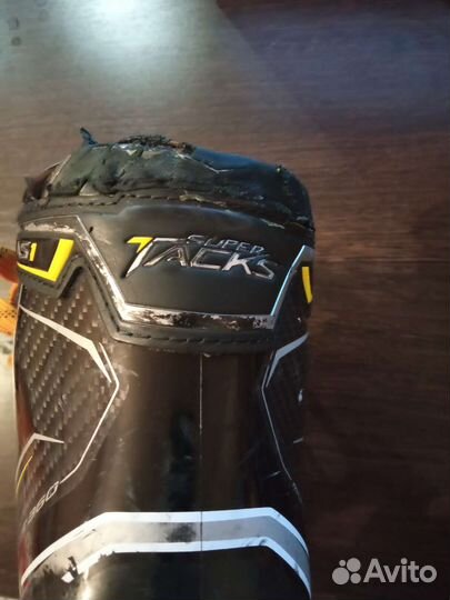 Коньки хоккейные