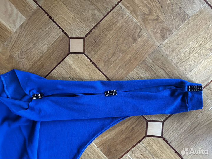 Нарядное платье