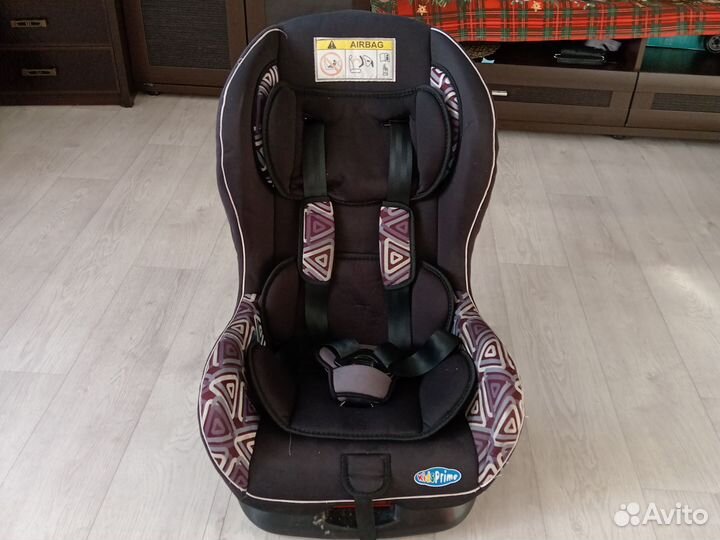 Автомобильные кресло