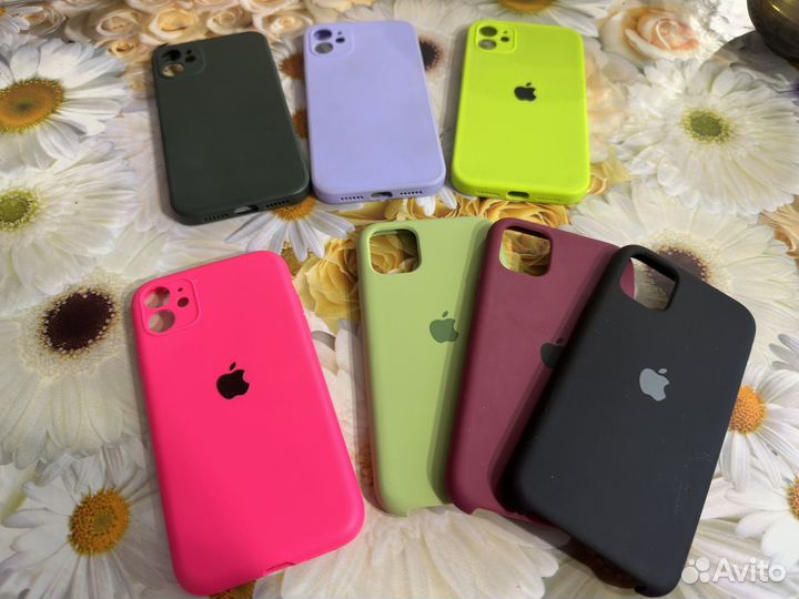 Чехлы на телефон iPhone 11