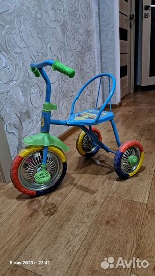 Велосипед трехколесный ветерок