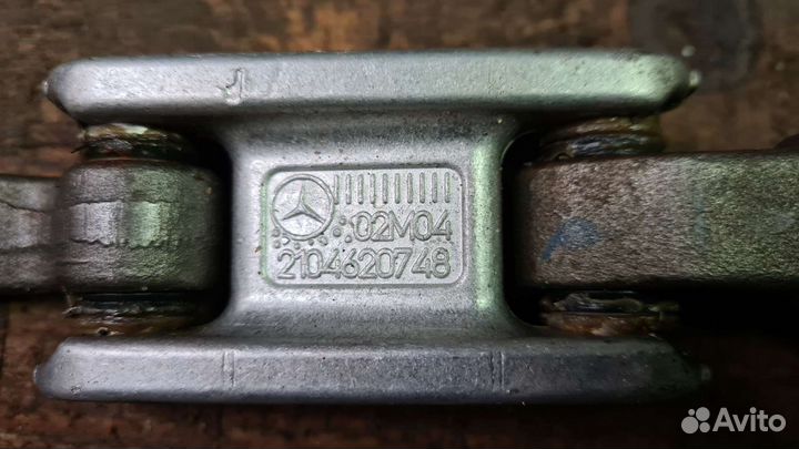 Кардан рулевой колонки Мерседес w209