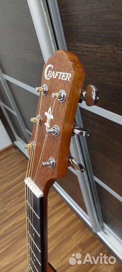 Акустическая гитара