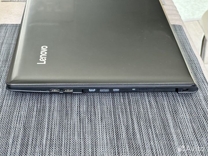 Игровой ноутбук Lenovo Core-i5 8Gb SSD в идеале