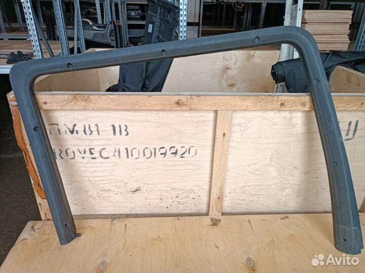 Накладка рамки двери левая Man Tgx