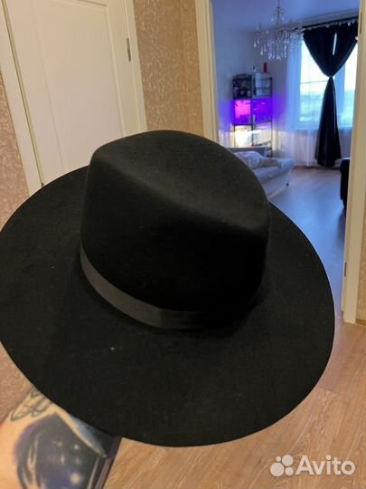 Шляпа фетровая