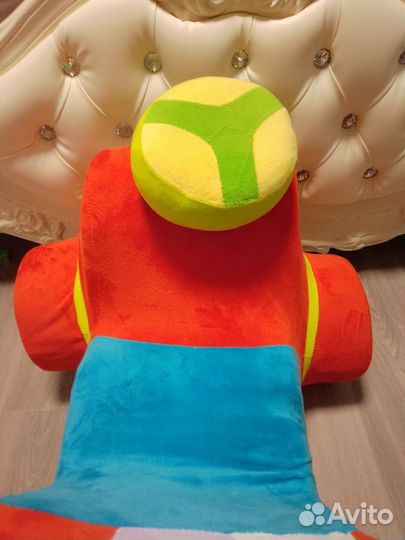 Мягкое кресло машинка