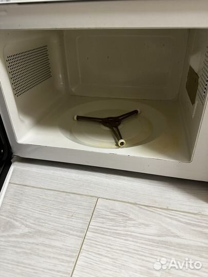 Микроволновая печь Supra