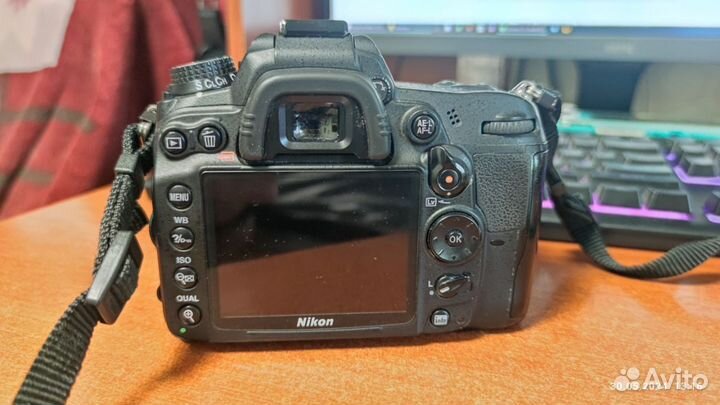 Nikon D7000 +сумка, опция- Объектив 50mm F/1.8 D