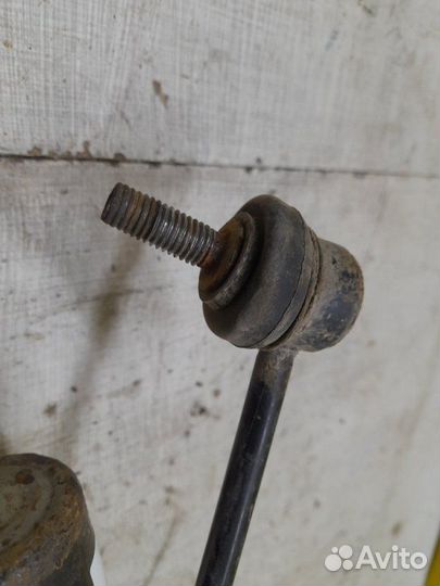 Амортизатор стойка передняя левый Renault Megane 2