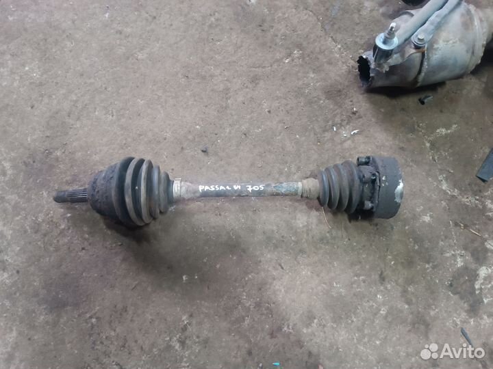 Привод левый volkswagen passat b4