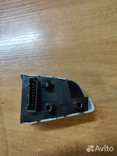 Кнопки на руль solaris 1