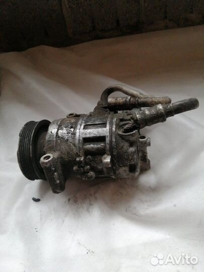 Компрессор кондиционера Volkswagen Tiguan