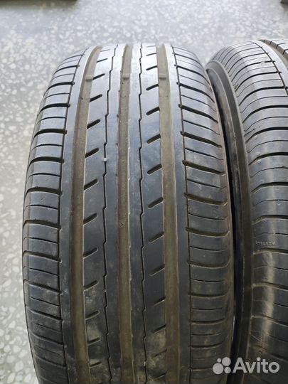 Yokohama BluEarth-ES ES32 215/60 R16 99V