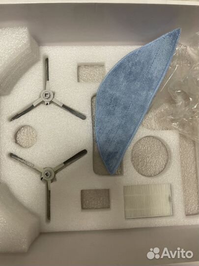 Робот пылесос