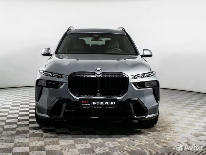 BMW X7 3.0 AT, 2023, 553 км
