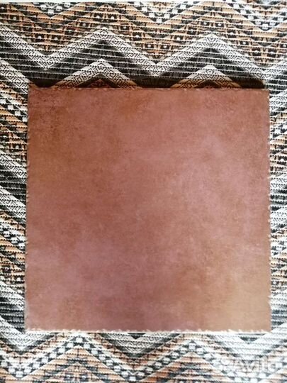 Керамическая плитка для пола остатки