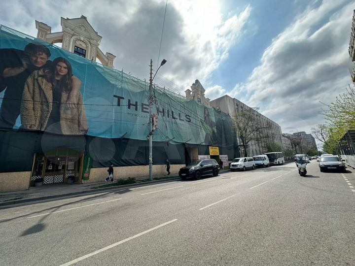 Помещение в центре, 186 м²