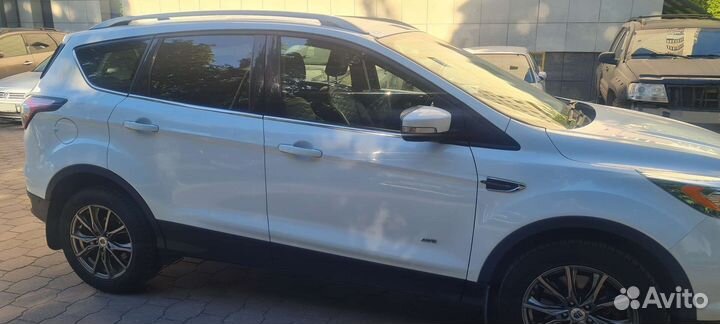 Ford Kuga 1.5 AT, 2016, 103 000 км