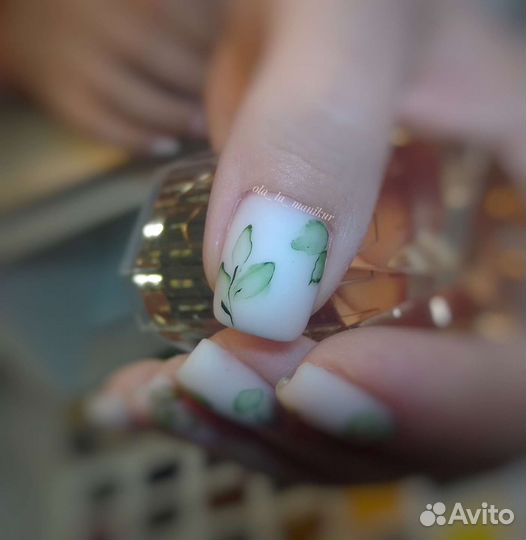 Маникюр,педикюр