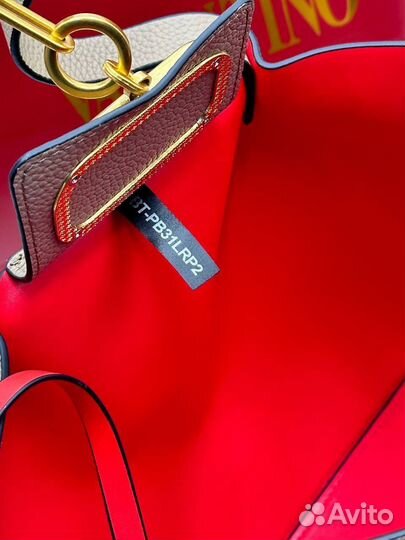 Кожаная сумка Valentino shopper