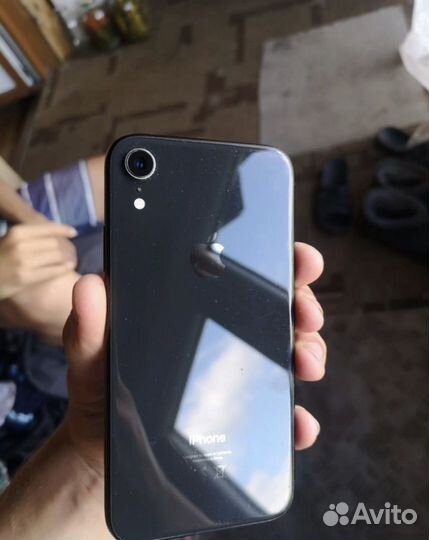 iPhone Xr, 64 ГБ