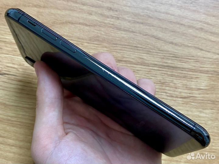 iPhone X, 64 ГБ