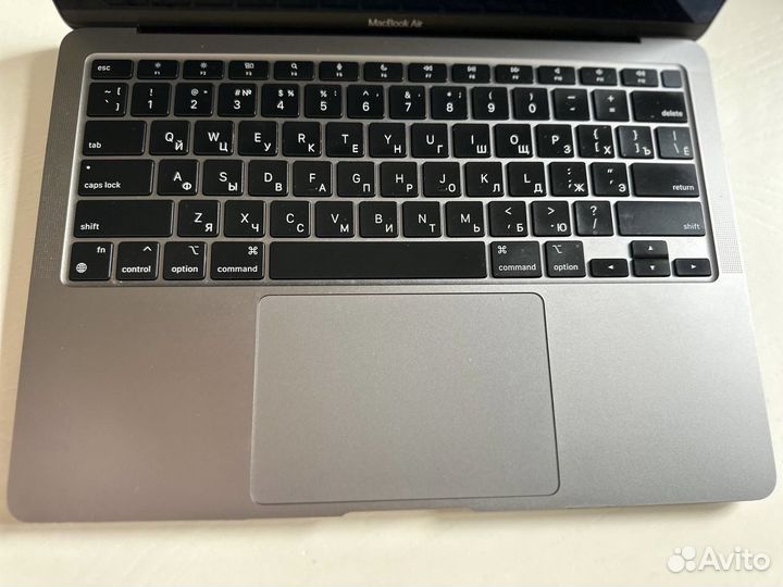 Macbook air m1 2020