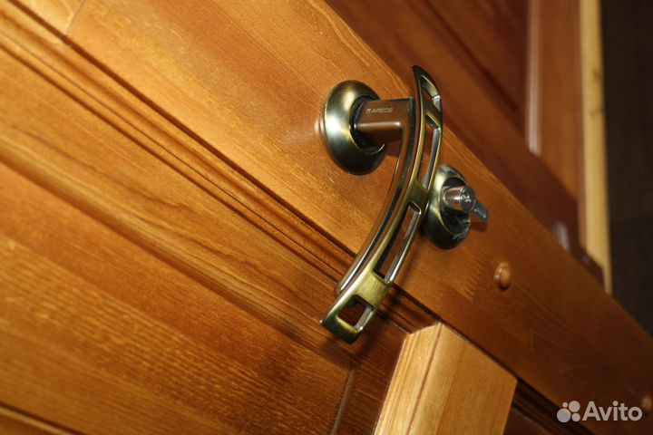 Двери деревянные на заказ