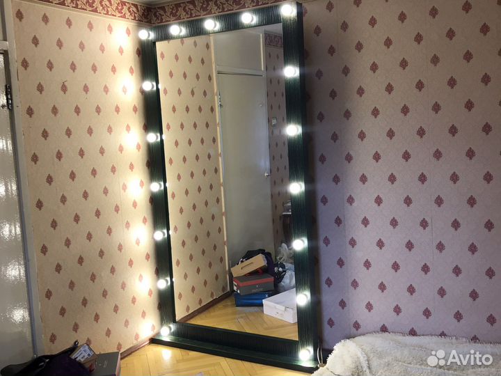 Зеркало большое с подсветкой