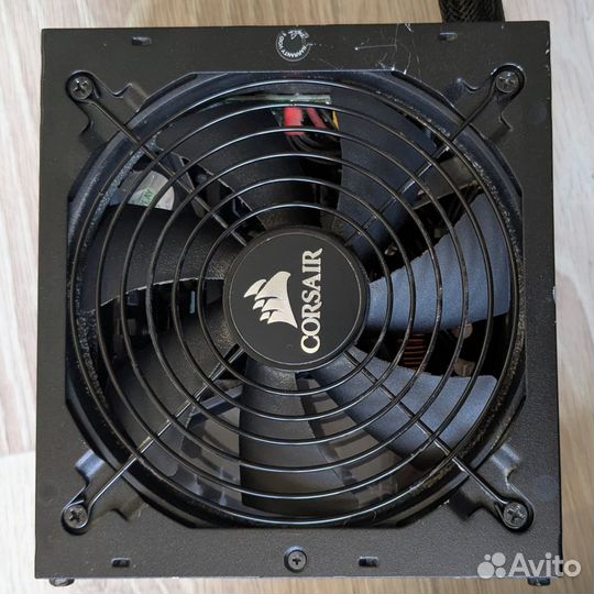 Блок питания Corsair CX750M